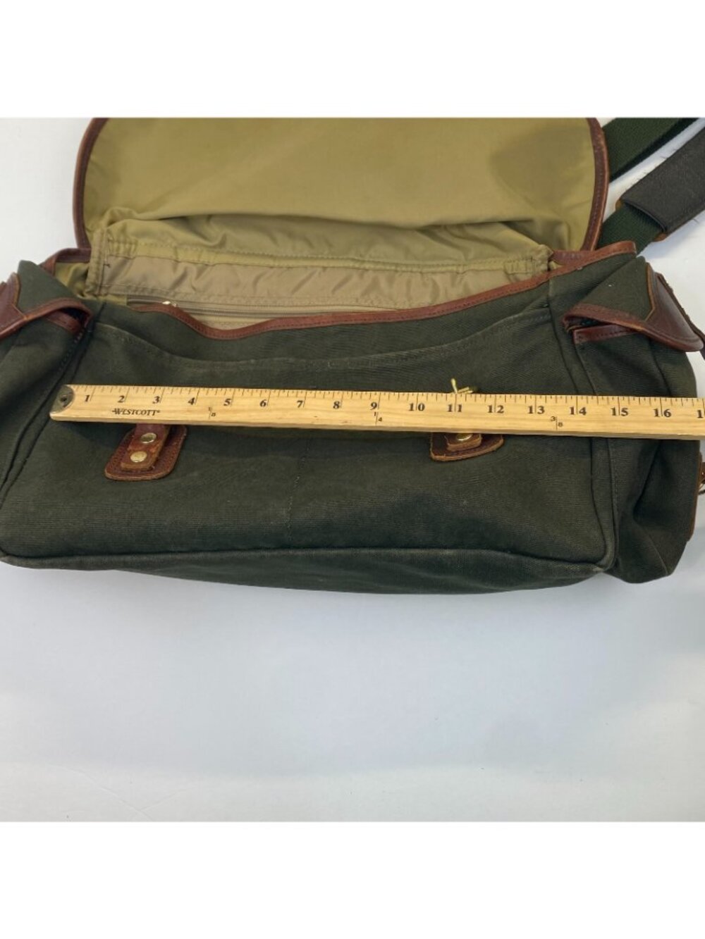 Vintage Orvis Battenkill Duffle Bag Green Canvas and Leather Large - Picture 5 of 15